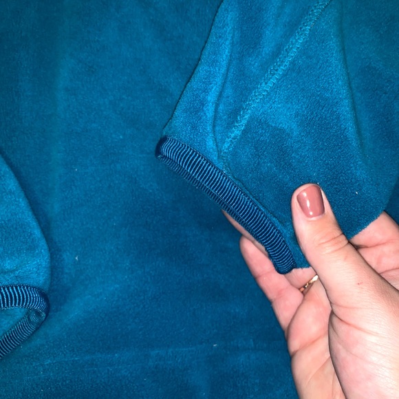 Nike quarter zip pullover!! - Picture 3 of 4